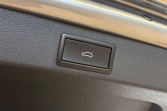 Skoda Superb 16 of 21