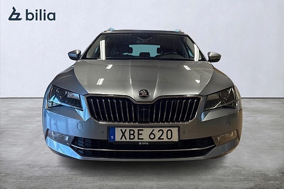 Skoda Superb 6 of 21