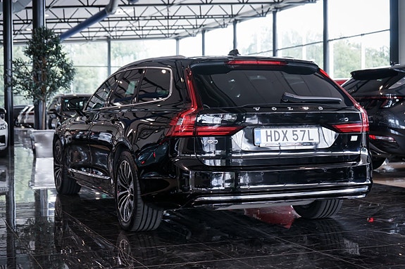 Volvo V90 7 of 30