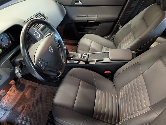 Volvo V50 5 of 9