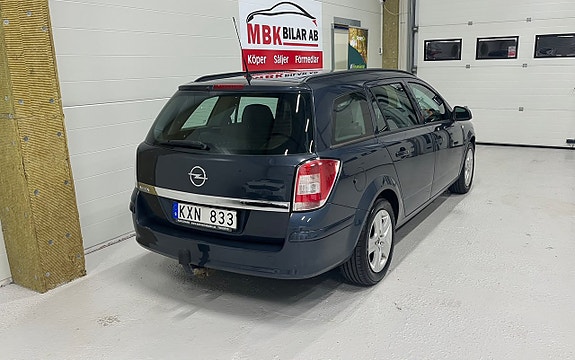 Opel Astra 6 of 27