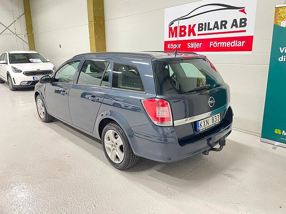 Opel Astra 8 of 27