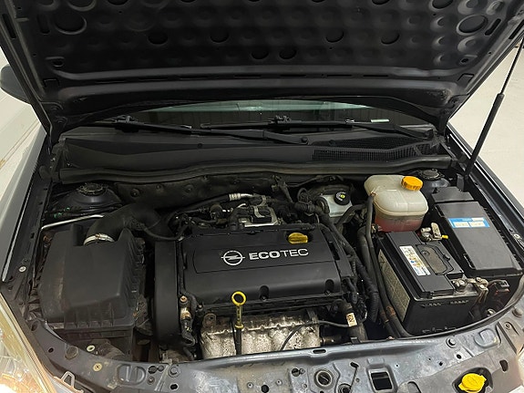 Opel Astra 22 of 27