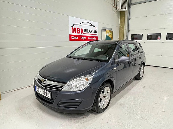 Opel Astra 3 of 27