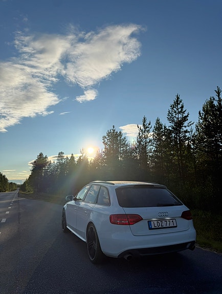 Audi A4 3 of 3