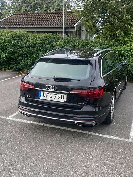 Audi A4 3 of 8