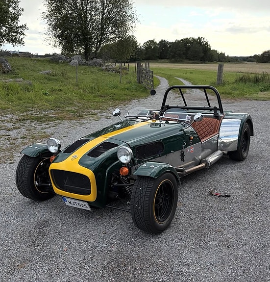 Lotus Super Seven 2 of 9