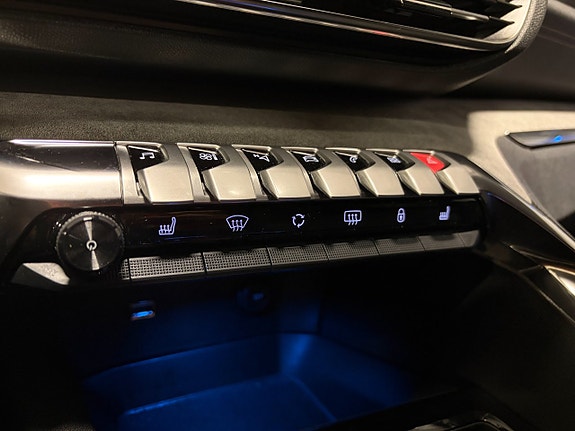 Peugeot 5008 13 of 18