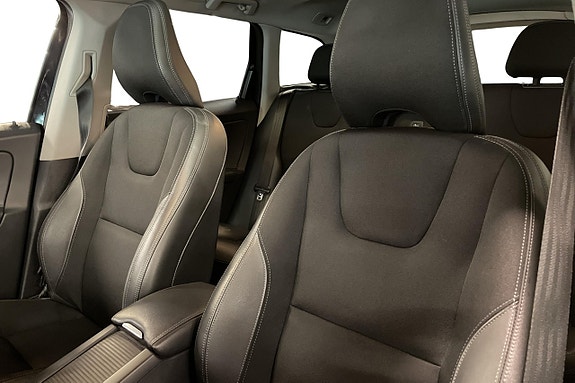 Volvo XC60 29 of 30
