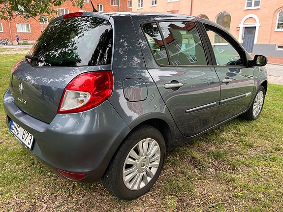 Renault Clio 3 of 15