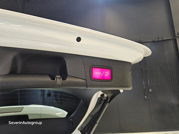 Mercedes-Benz B200 d 24 of 24