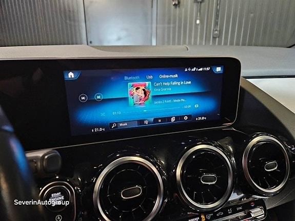 Mercedes-Benz B200 d 13 of 24