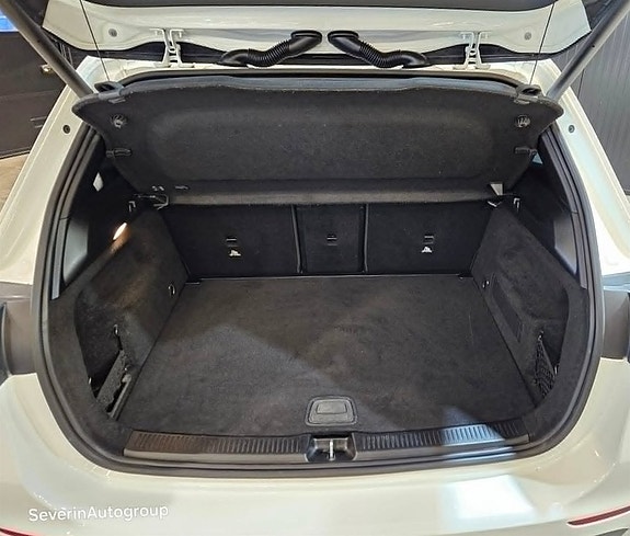 Mercedes-Benz B200 d 23 of 24