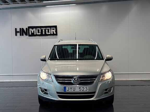 Volkswagen Tiguan 4 of 24