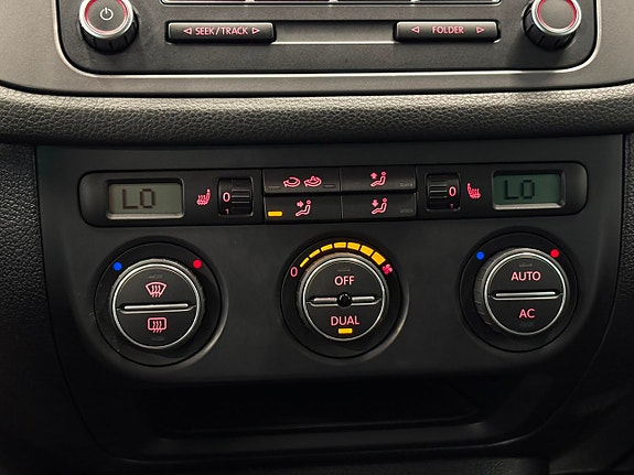 Volkswagen Tiguan 18 of 24