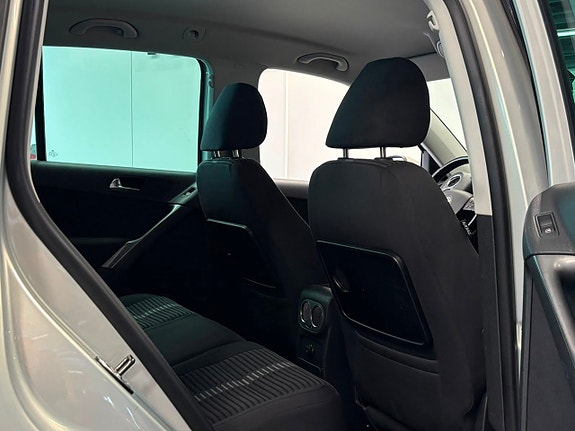 Volkswagen Tiguan 24 of 24