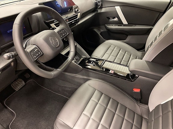 Citroen C4 2 of 11