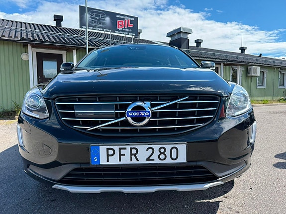 Volvo XC60 13 of 13