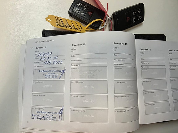 Volvo XC60 9 of 13