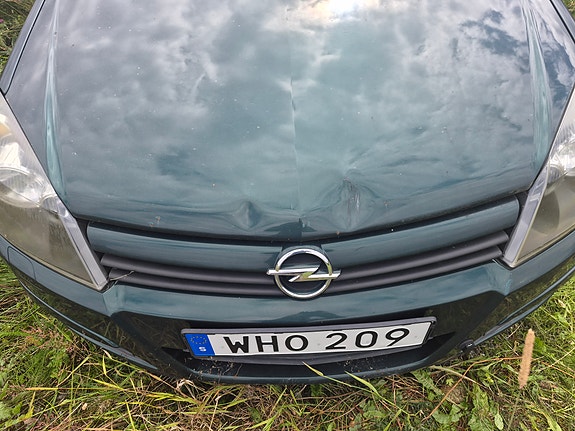 Opel Astra 3 of 5