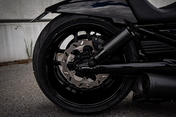 Harley-Davidson VRSCF Nightrod OPM 360 Custom V-Rod 21 of 30