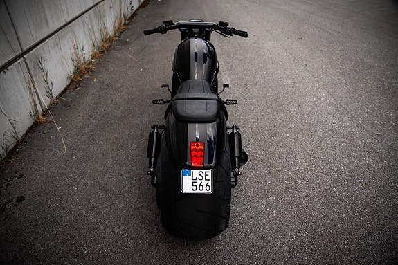 Harley-Davidson VRSCF Nightrod OPM 360 Custom V-Rod 12 of 30