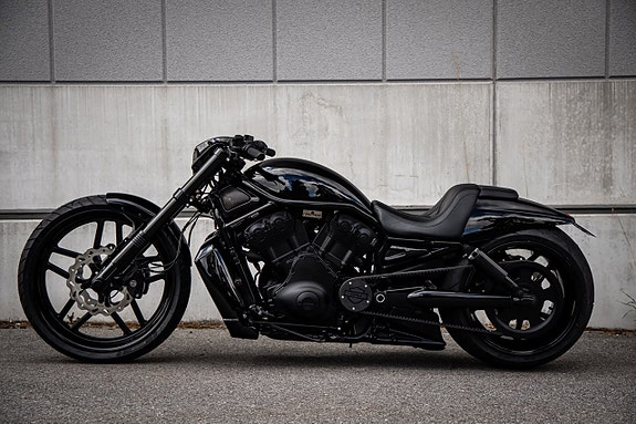 Harley-Davidson VRSCF Nightrod OPM 360 Custom V-Rod 22 of 30