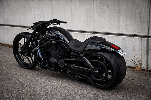 Harley-Davidson VRSCF Nightrod OPM 360 Custom V-Rod 24 of 30