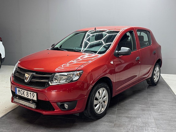 Dacia Sandero 3 of 13