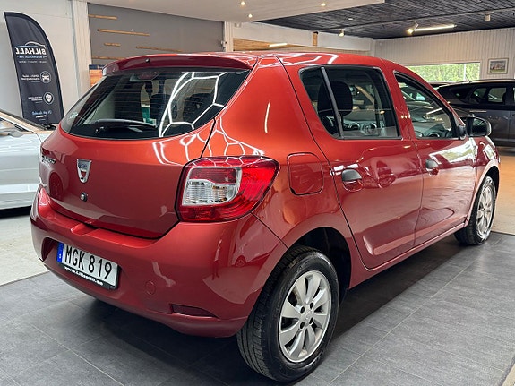 Dacia Sandero 5 of 13