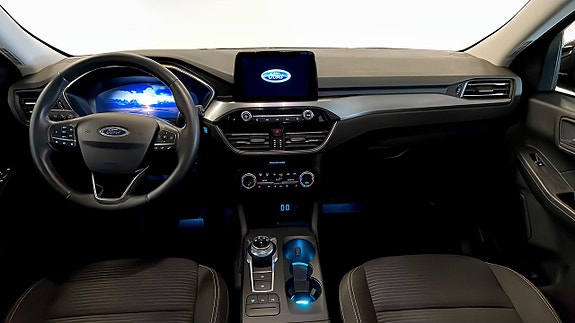 Ford Kuga 4 of 13