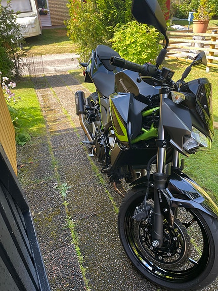 Kawasaki z400 5 of 8