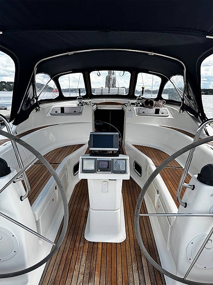 Bavaria Vision 44 5 of 5