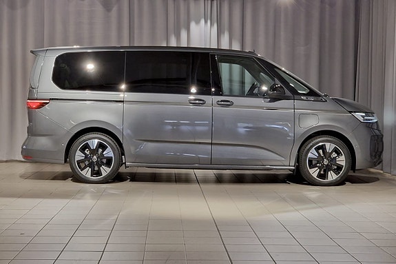 Volkswagen Multivan 4 of 20