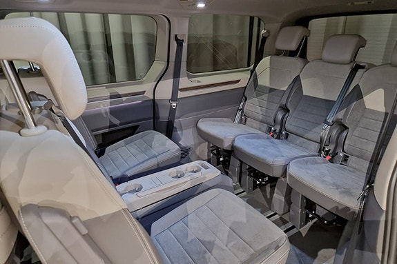 Volkswagen Multivan 19 of 20