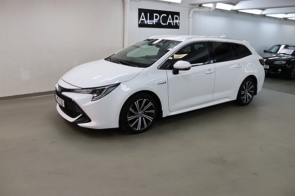 Toyota Corolla 2 of 21