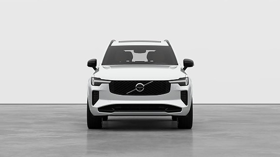 Volvo XC90 5 of 13