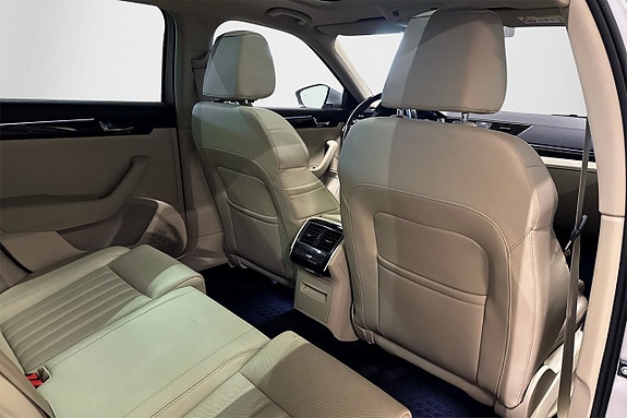 Skoda Superb 13 of 27