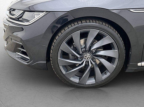 Volkswagen Arteon 27 of 30