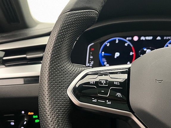 Volkswagen Arteon 25 of 30