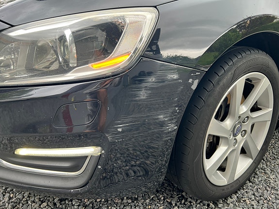 Volvo V60 10 of 12