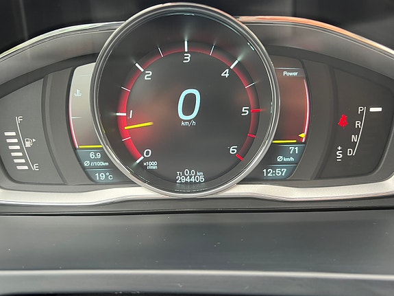Volvo V60 6 of 12