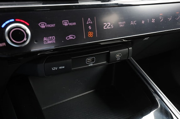Kia Niro 26 of 30