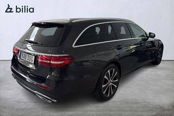 Mercedes-Benz E300 19 of 21