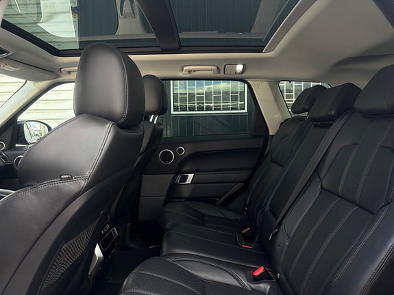 Land Rover Range Rover Sport 10 of 18