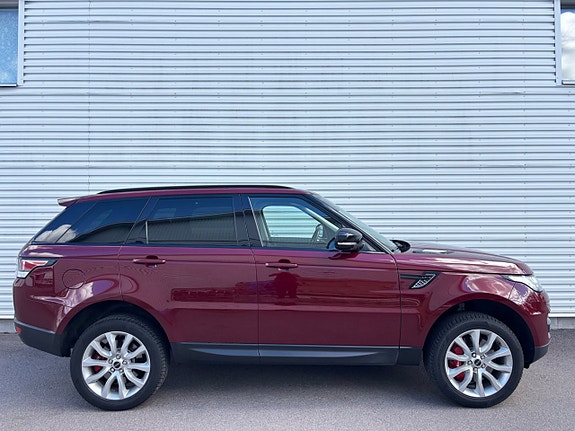 Land Rover Range Rover Sport 3 of 18
