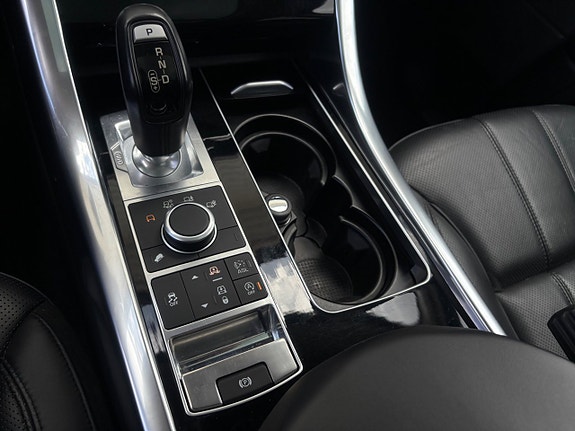Land Rover Range Rover Sport 18 of 18