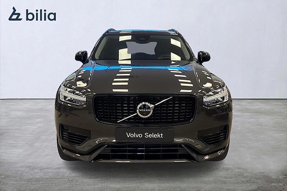 Volvo XC90 6 of 23