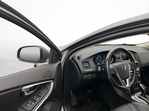 Volvo V40 11 of 30