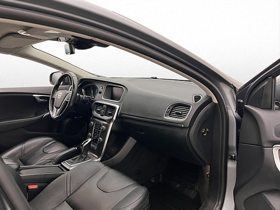 Volvo V40 26 of 30